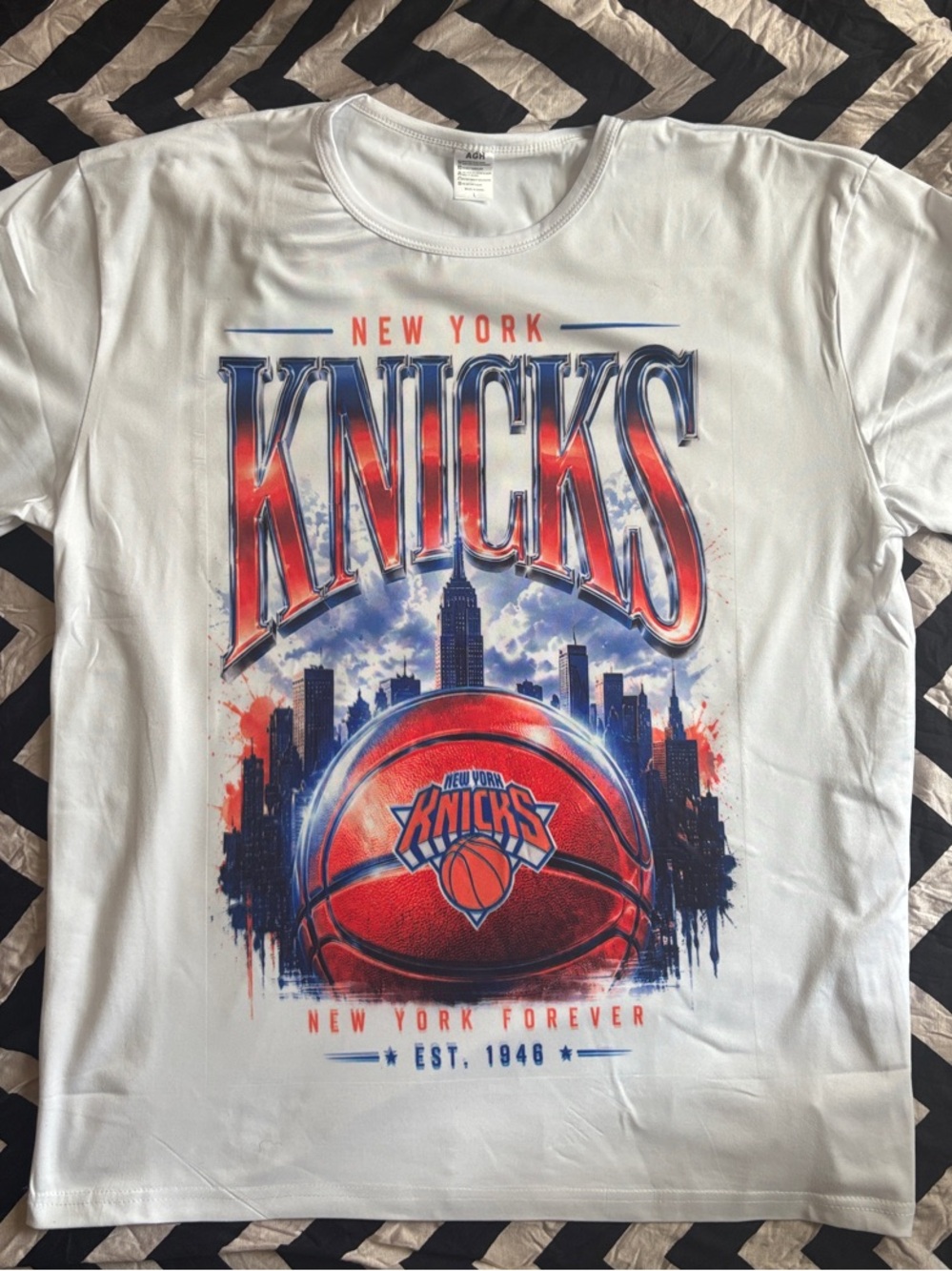 New York Knicks Graphic Tee - White with Orange - Red & Blue